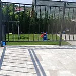 Jezynowa 20 3*