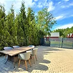 Jezynowa 20 3*