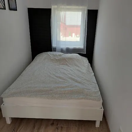 Aparthotel Jezynowa 20 - Przestronne Z Placem Zabaw Rowy (Pomerania)