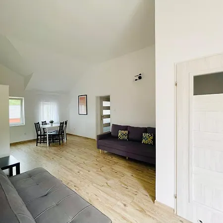 Lejlighedshotel Jezynowa 20 - Przestronne Z Placem Zabaw