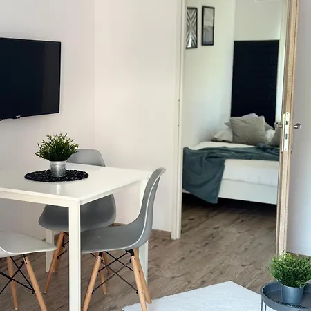 Jezynowa 20 - Przestronne Z Placem Zabaw Aparthotel