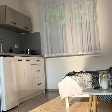 Jezynowa 20