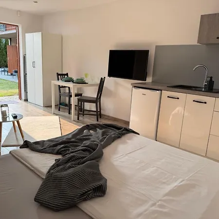Aparthotel Jezynowa 20 *