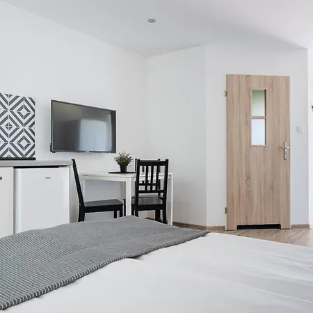 Aparthotel Jezynowa 20 - Przestronne Z Placem Zabaw Rowy (Pomerania)