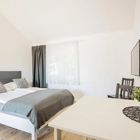 Aparthotel Jezynowa 20 - Przestronne Z Placem Zabaw Rowy (Pomerania)