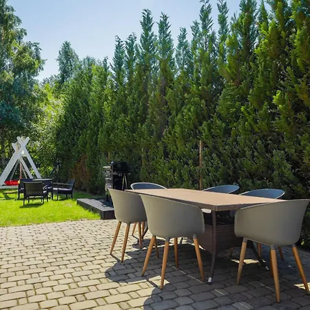 Aparthotel Jezynowa 20 - Przestronne Z Placem Zabaw 4*
