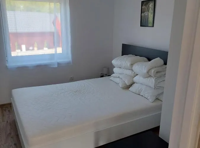 Jezynowa 20 Aparthotel 3*