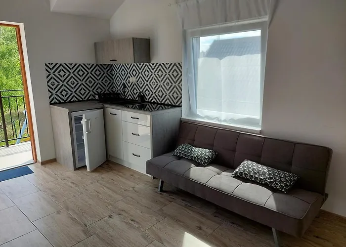 Jezynowa 20