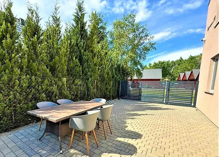 Jezynowa 20 3*