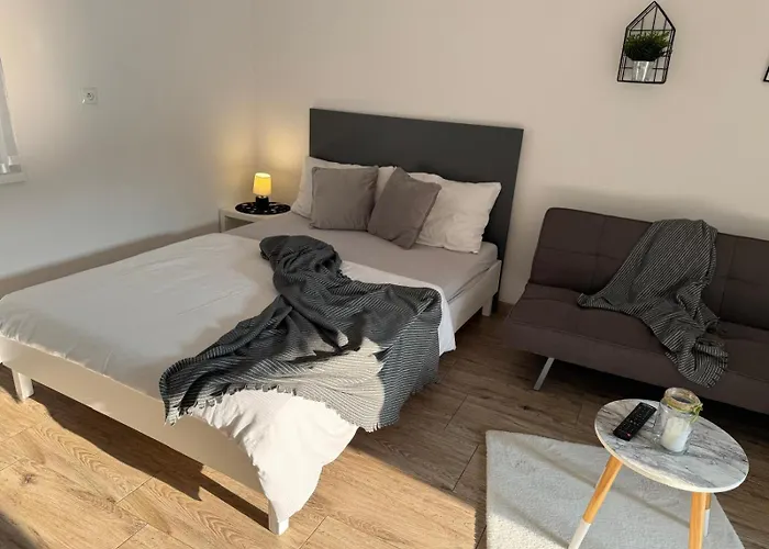 Jezynowa 20 Aparthotel 3*